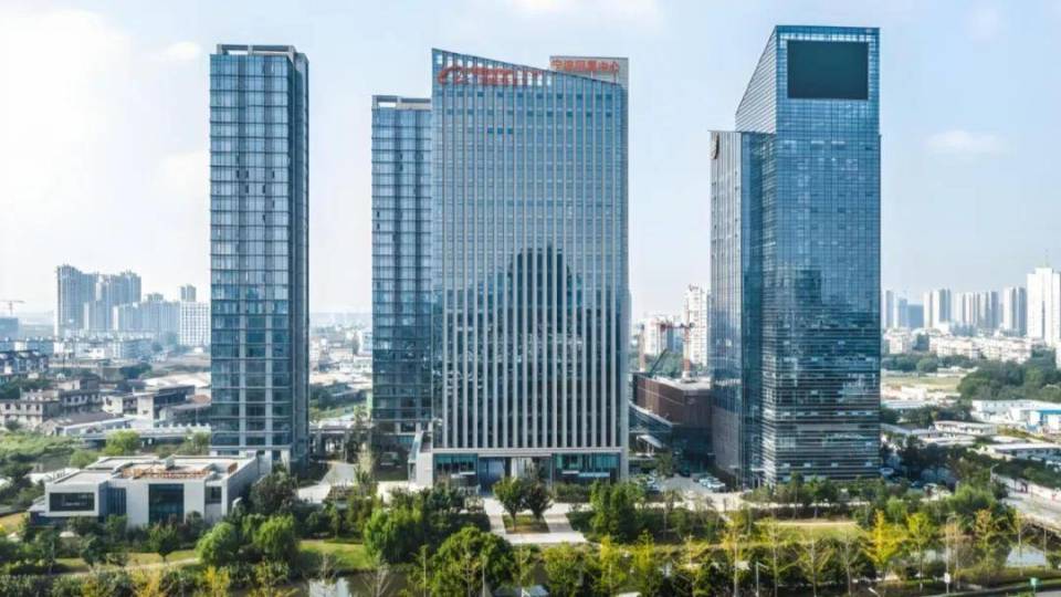 团队仅1人，目标年收入百万！一人AI公司爆火